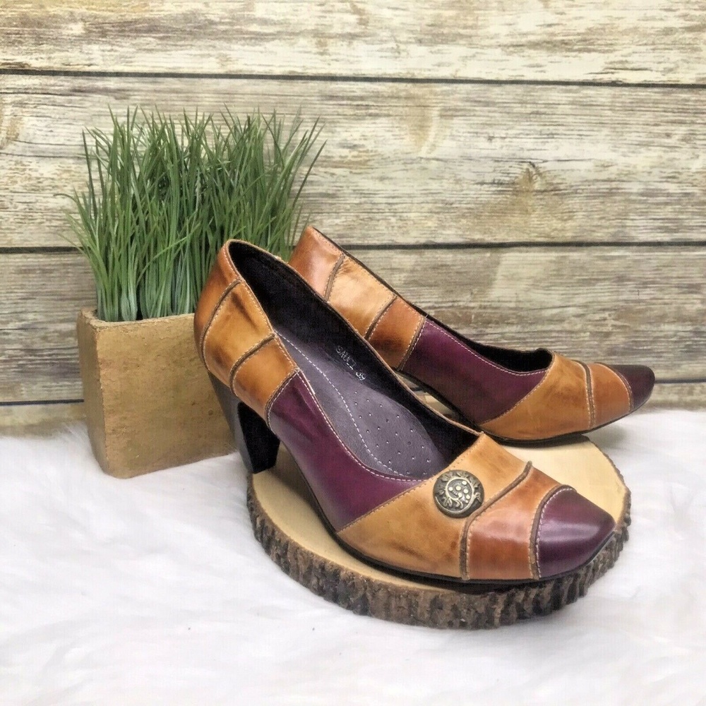 Spring Step Sauci Two Tone Brown Burgundy Leather Button Accent 8.5 39 Heels